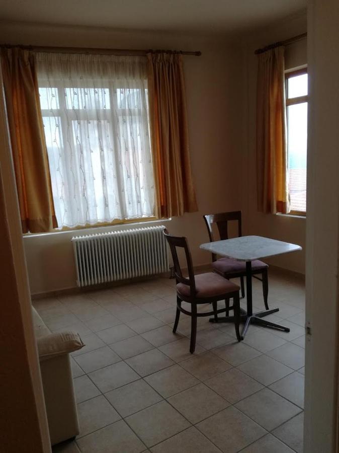 Parnon Hotel Agios Petros  外观 照片